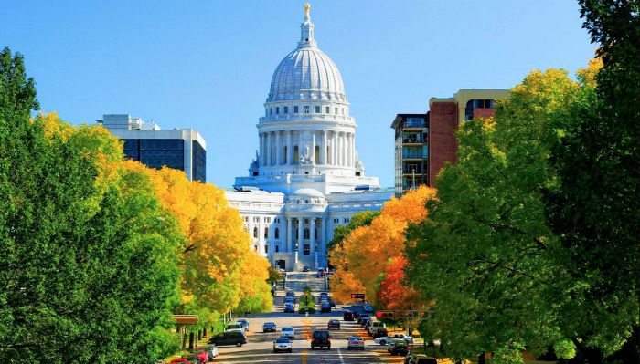 Top-High-Schools-to-Study-in-Wisconsin