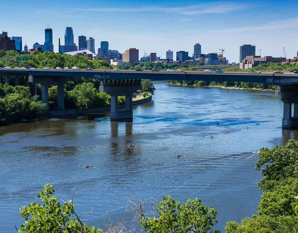 mississippi-river-kayakers
